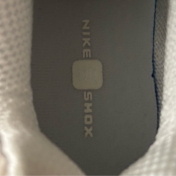 Nike Women’s Shox TL Triple Sail Size 8 - Picture 8 of 11